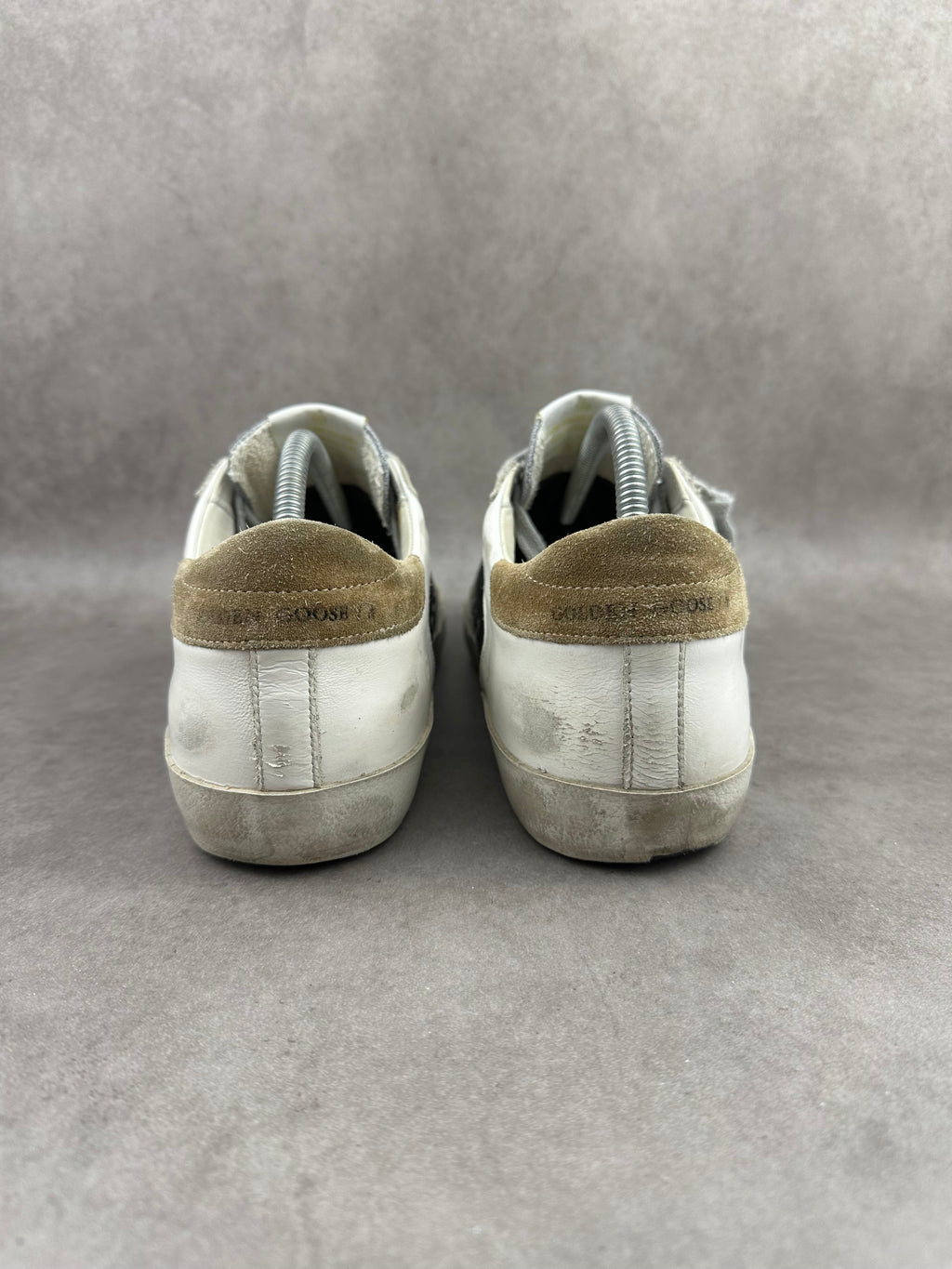 Golden Goose superstar T42