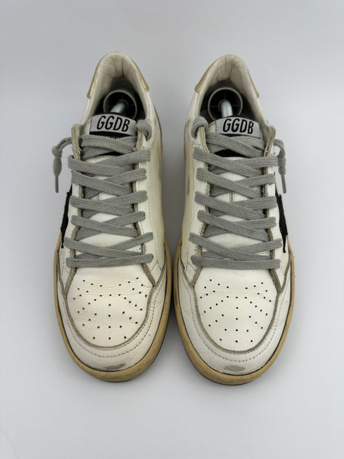 Golden Goose Ballstar blanche et doré T38-018