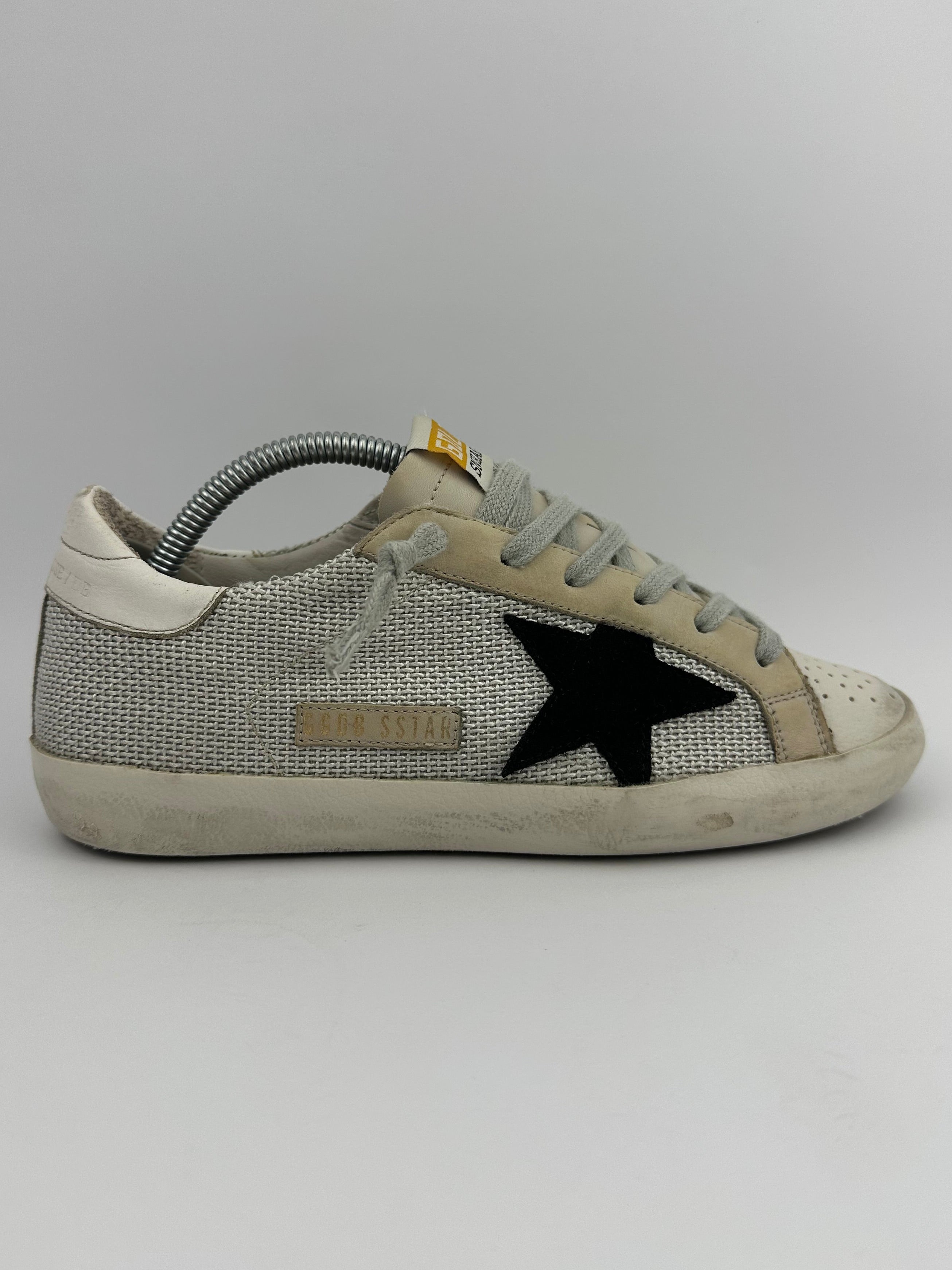 Golden Goose superstar T36