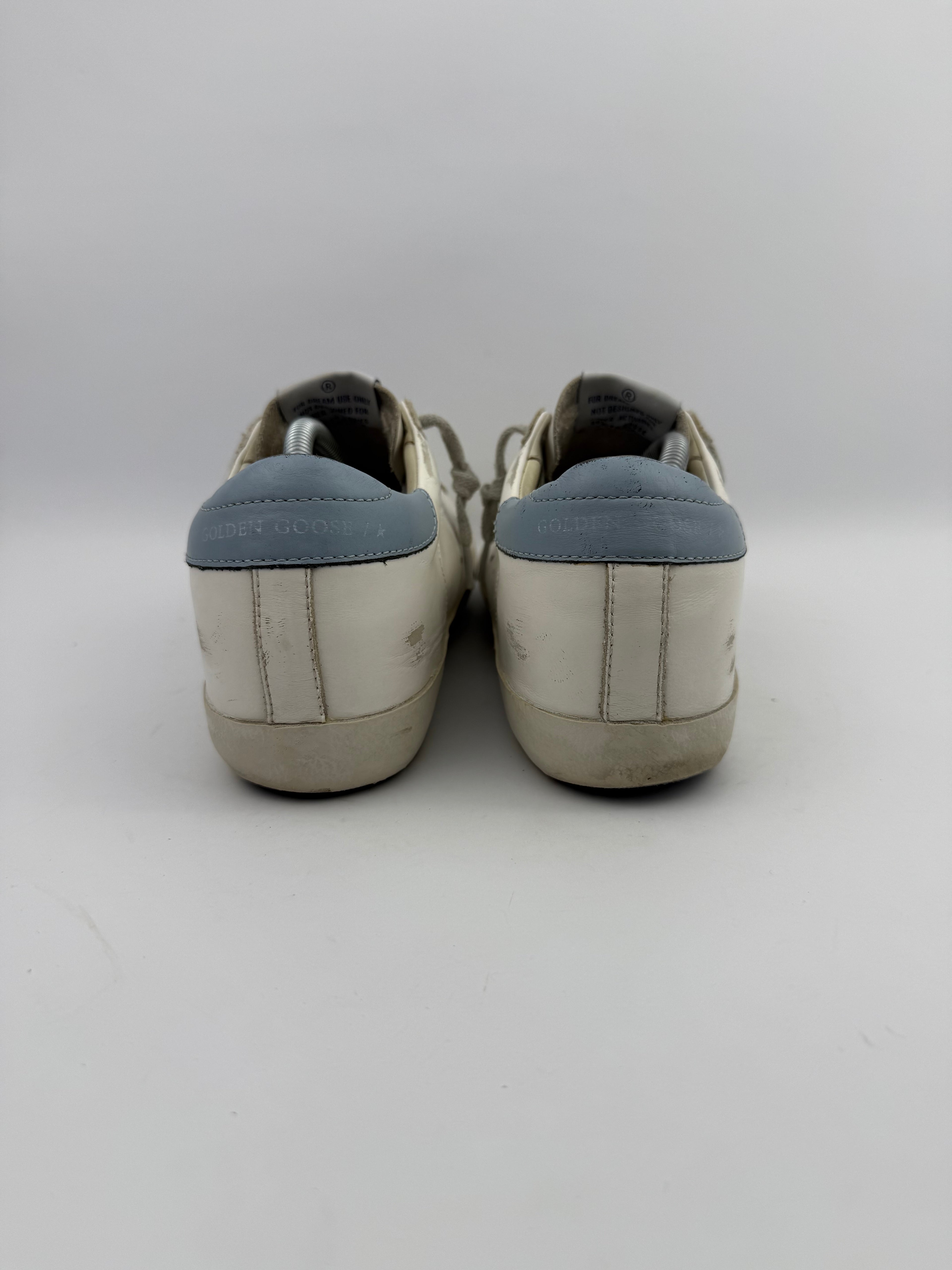 Golden Goose superstar T37