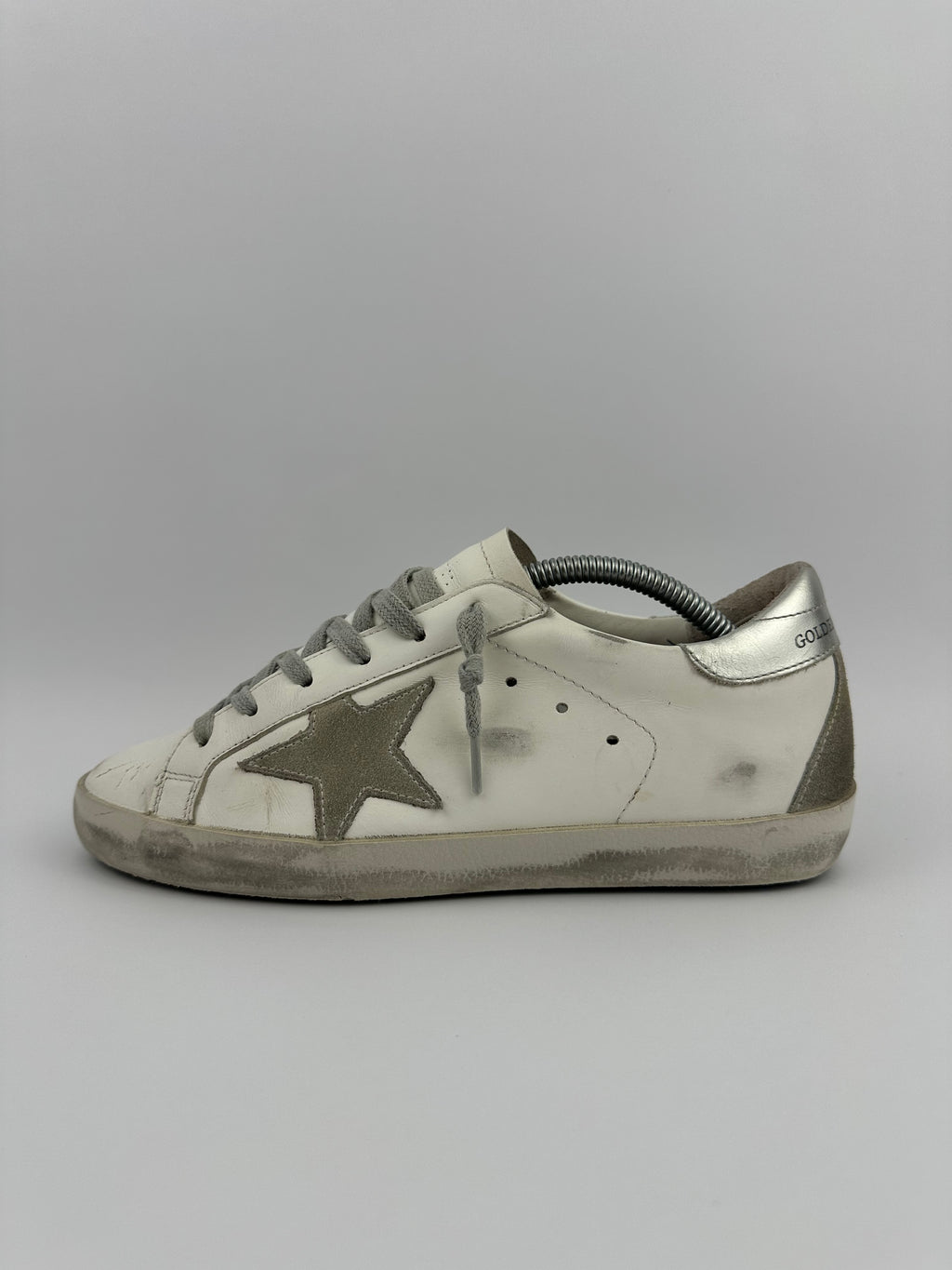 Golden Goose superstar T36