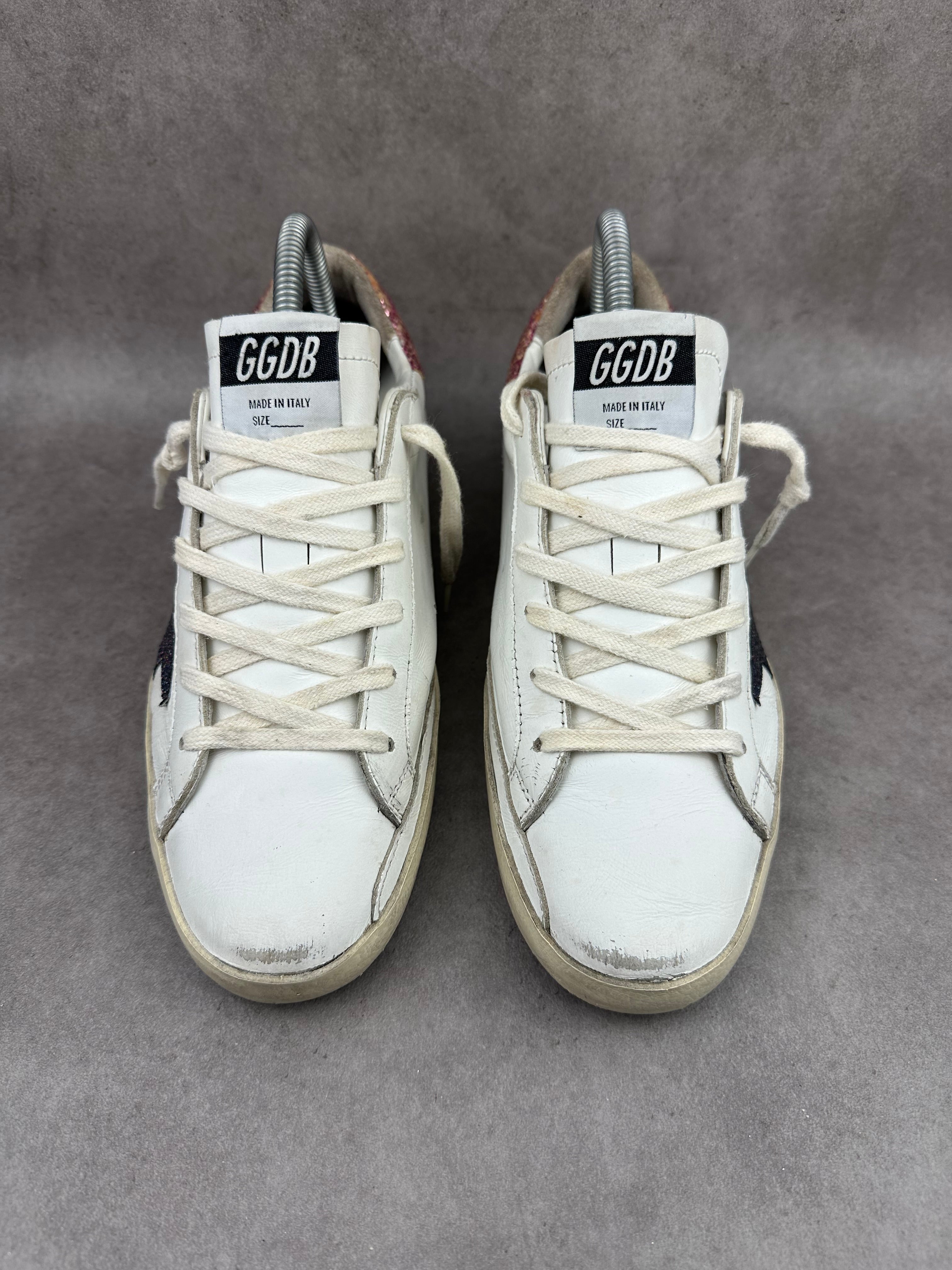 Golden Goose superstar T39