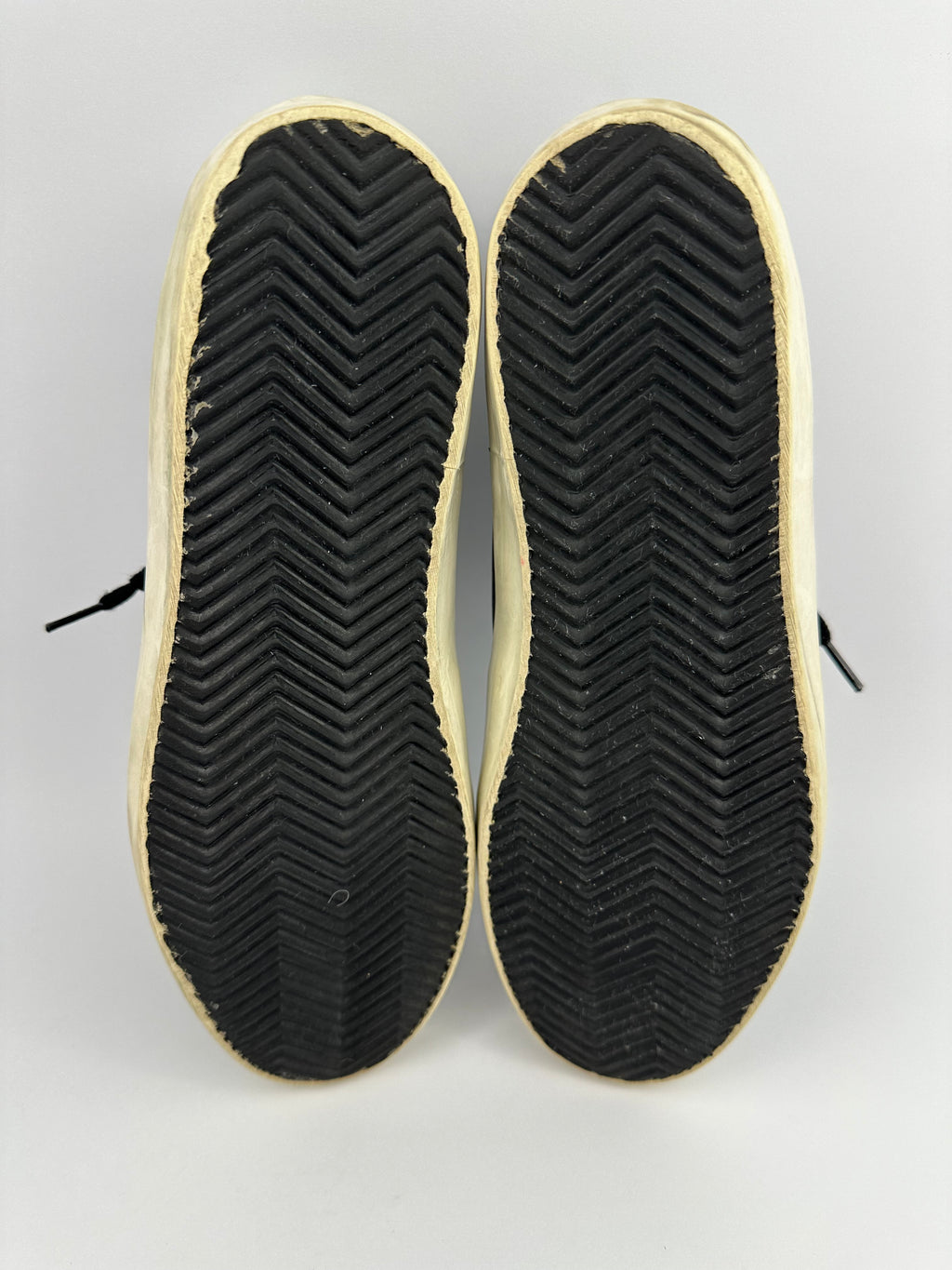 Golden Goose Superstar Noire T39