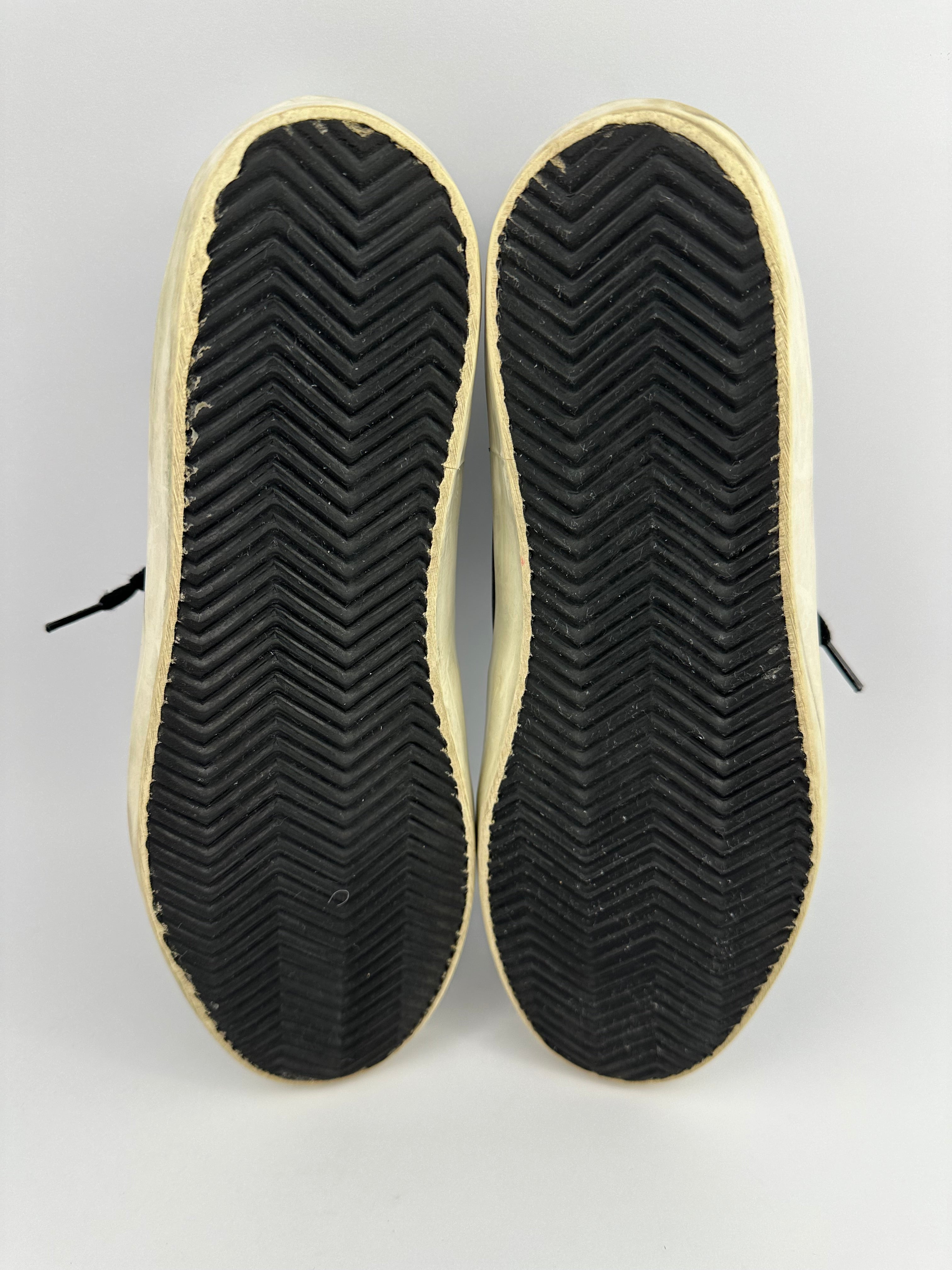 Golden Goose Superstar Noire T39