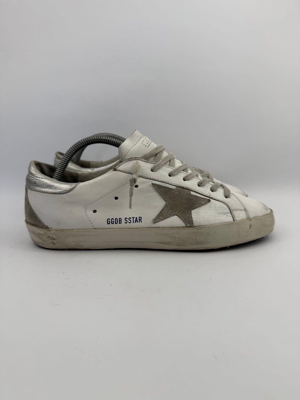 Golden Goose superstar T41