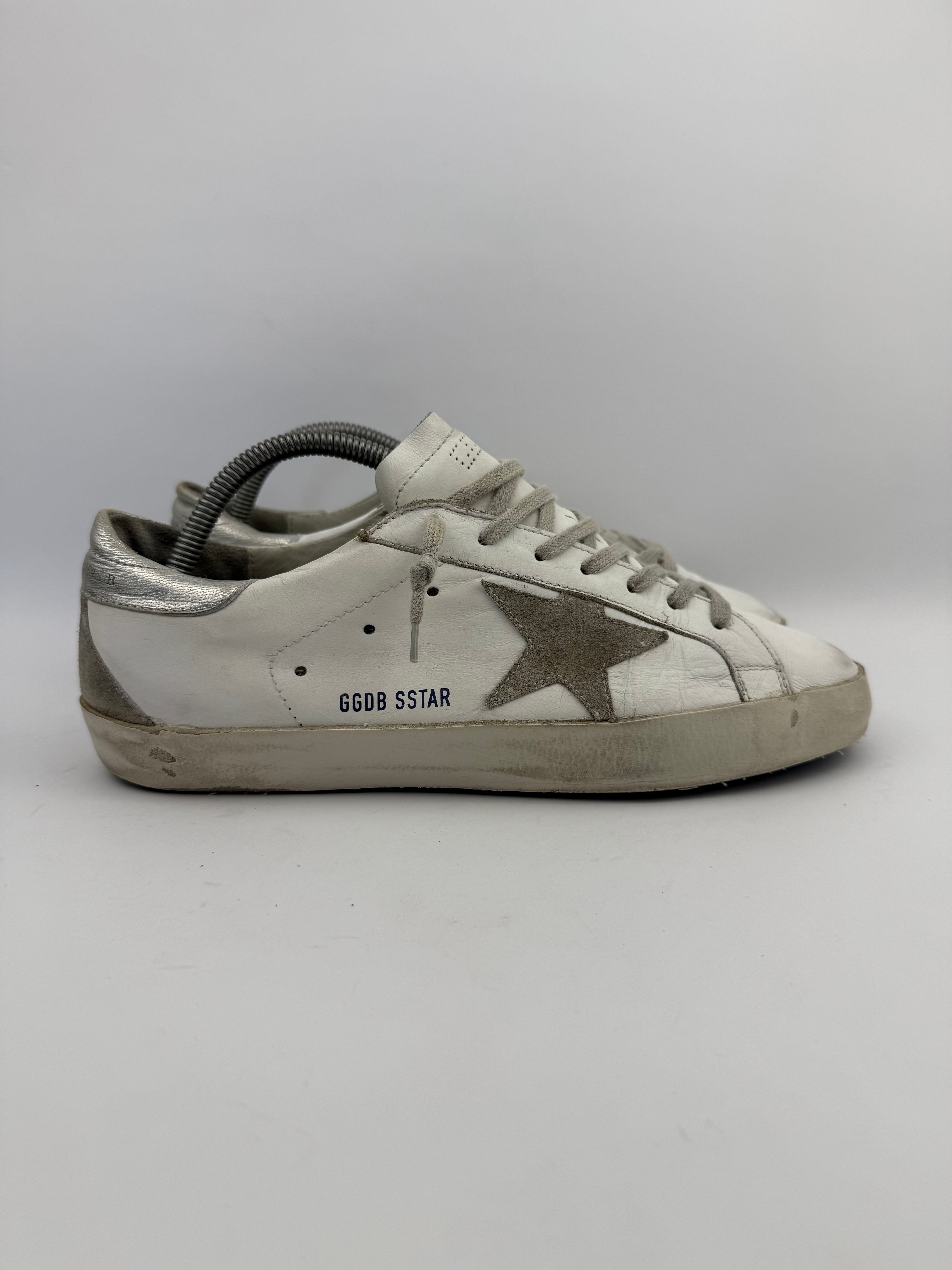 Golden Goose superstar T41