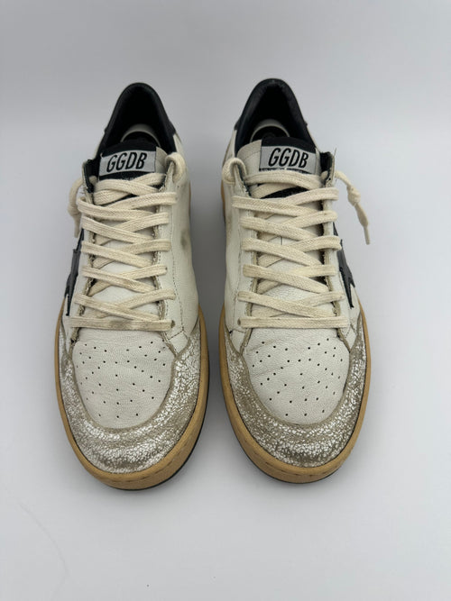 Golden Goose Ballstar Black/White  T38