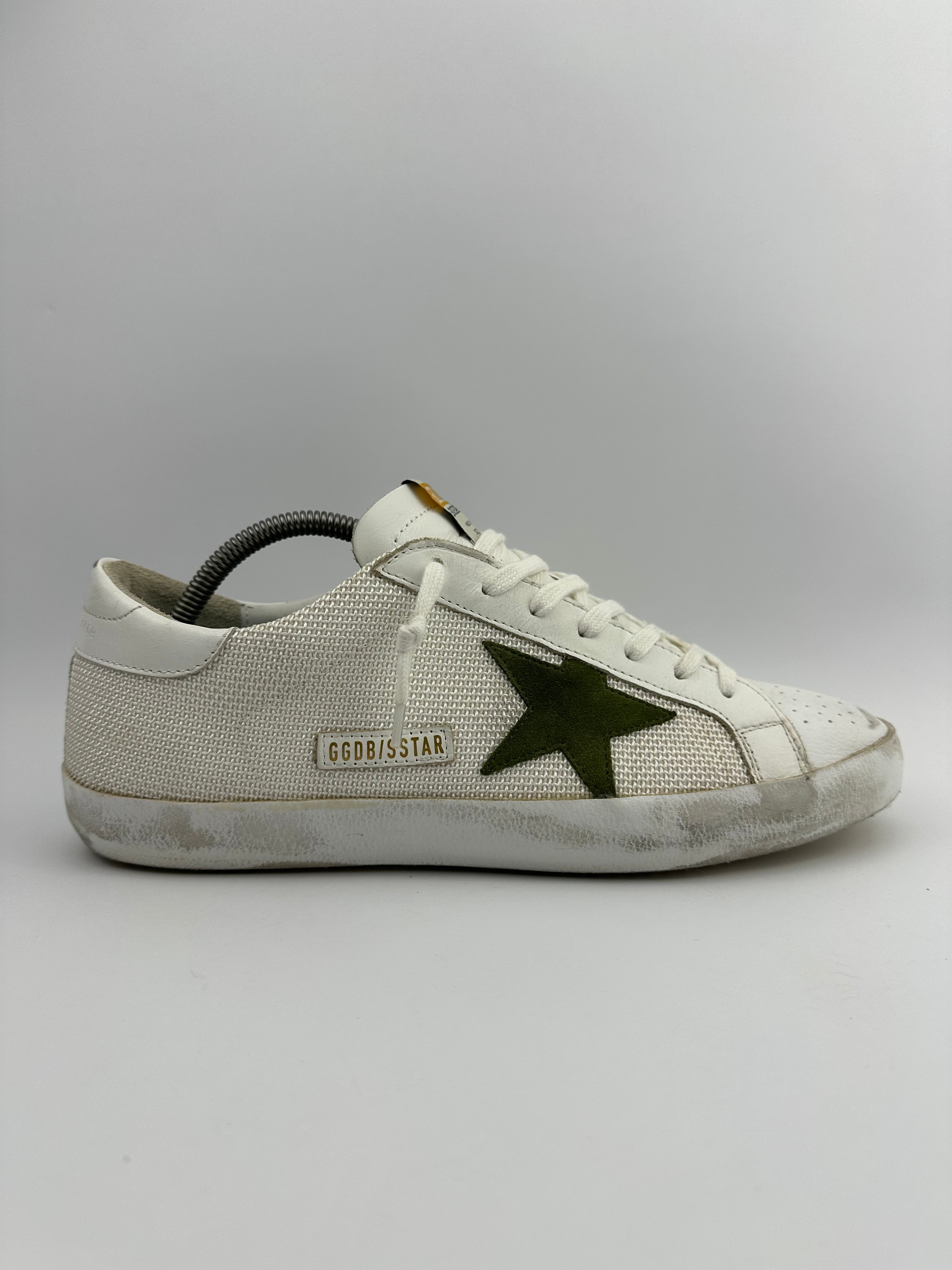 Golden Goose Superstar White/green T44