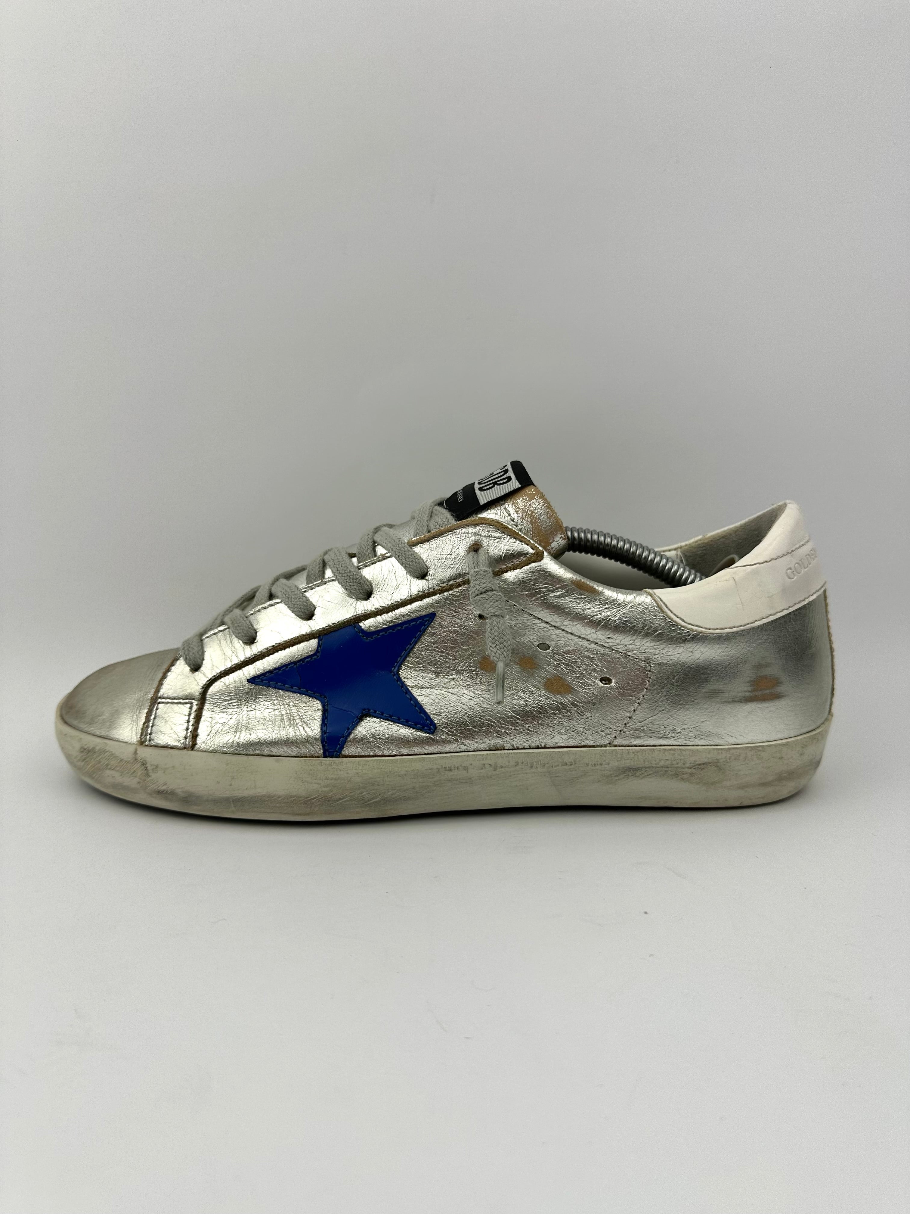 Golden Goose superstar T38