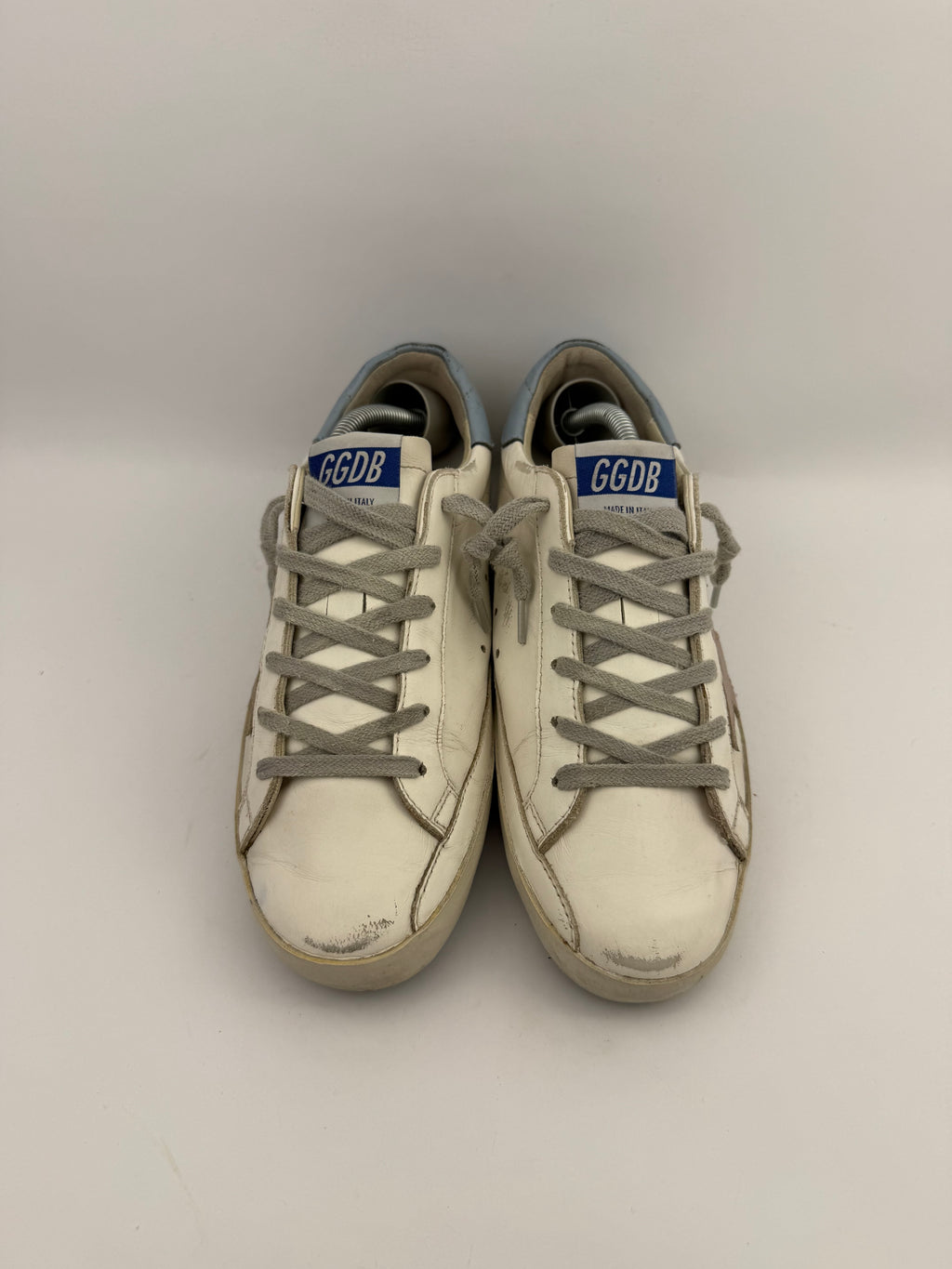 Golden Goose superstar T37