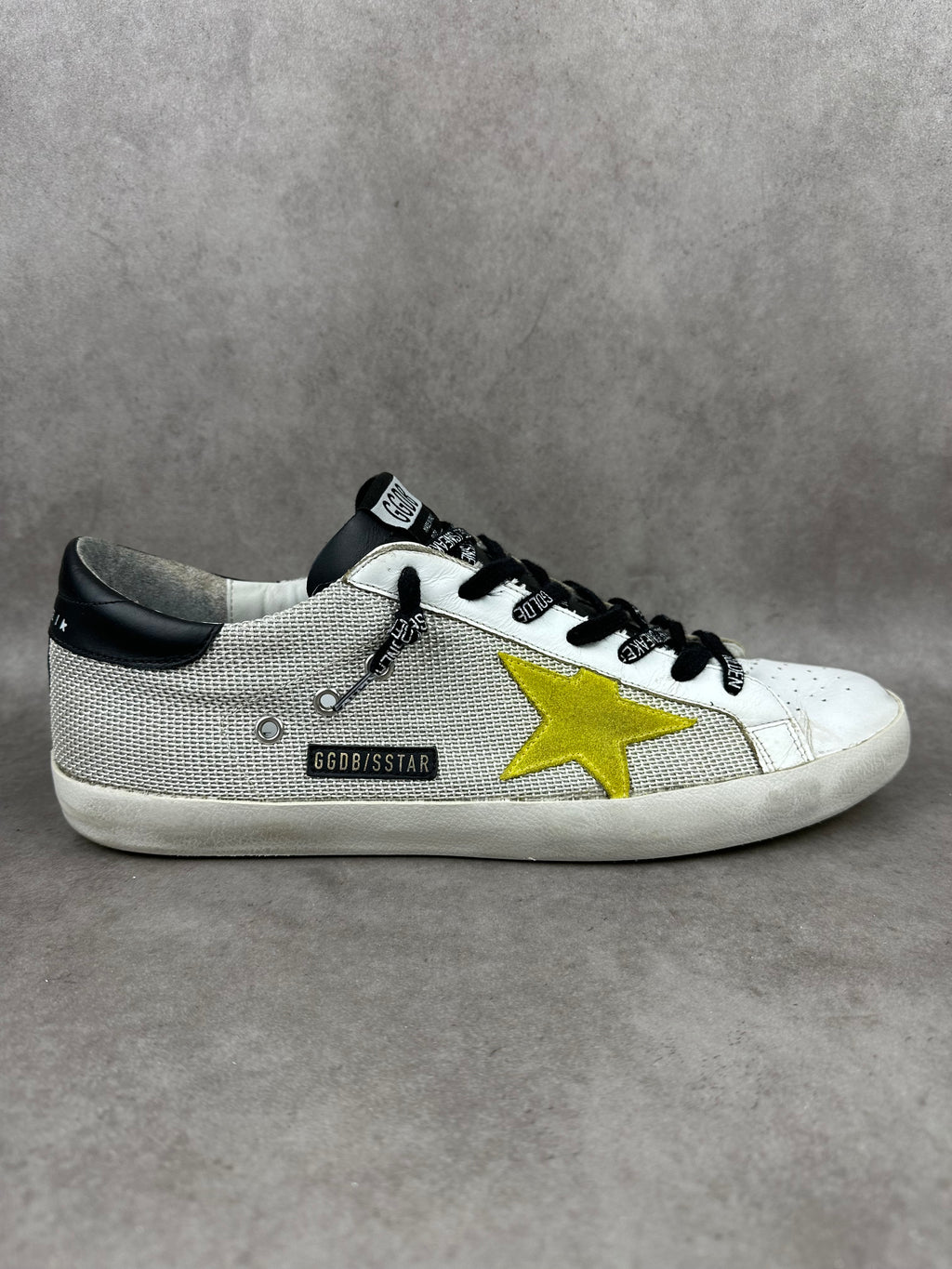Golden Goose superstar jaune T46