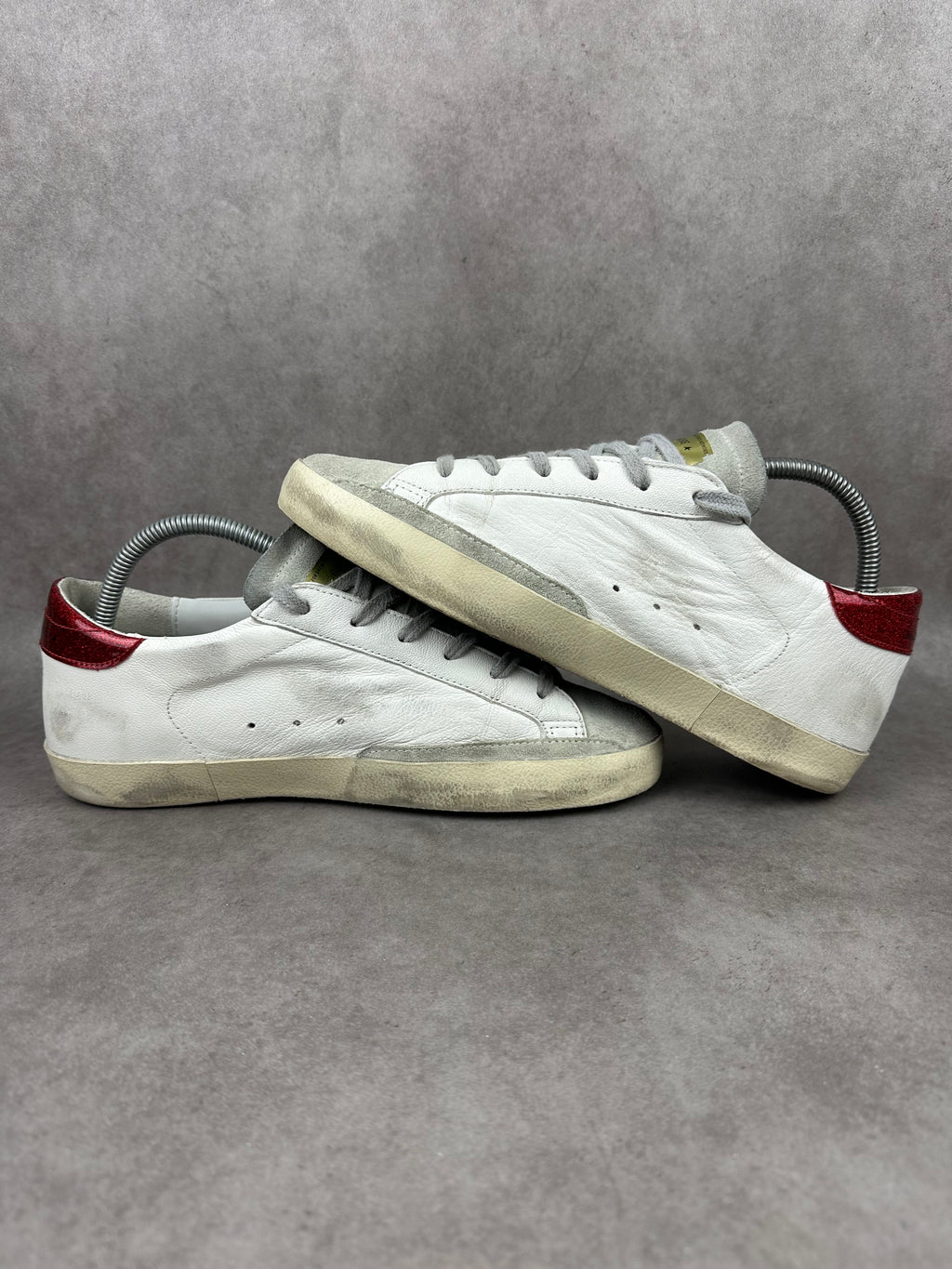 Golden Goose superstar Red T40
