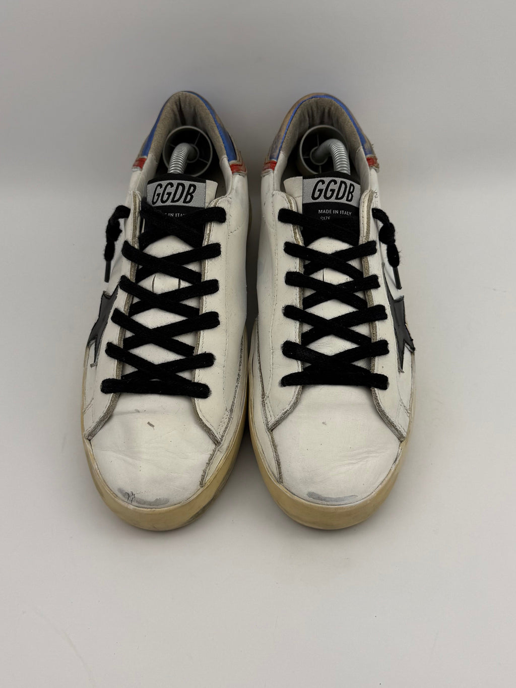 Golden Goose superstar T37