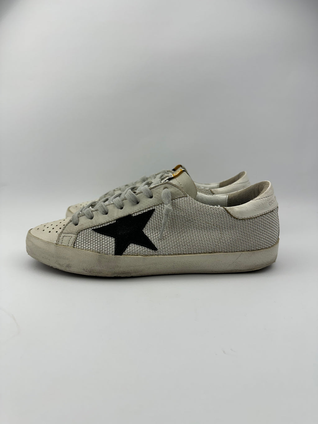 Golden Goose superstar T40