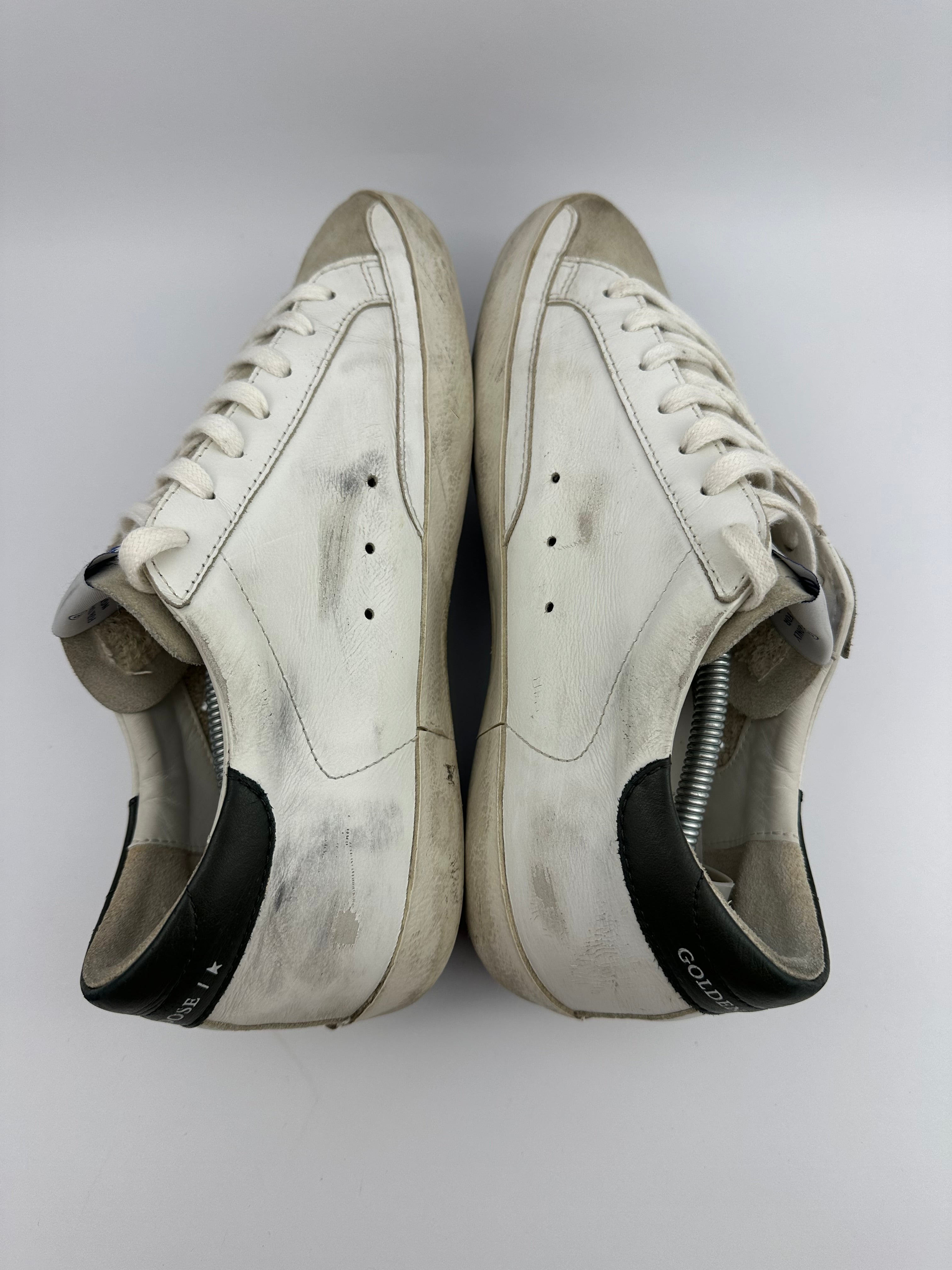 Golden Goose Superstar T39