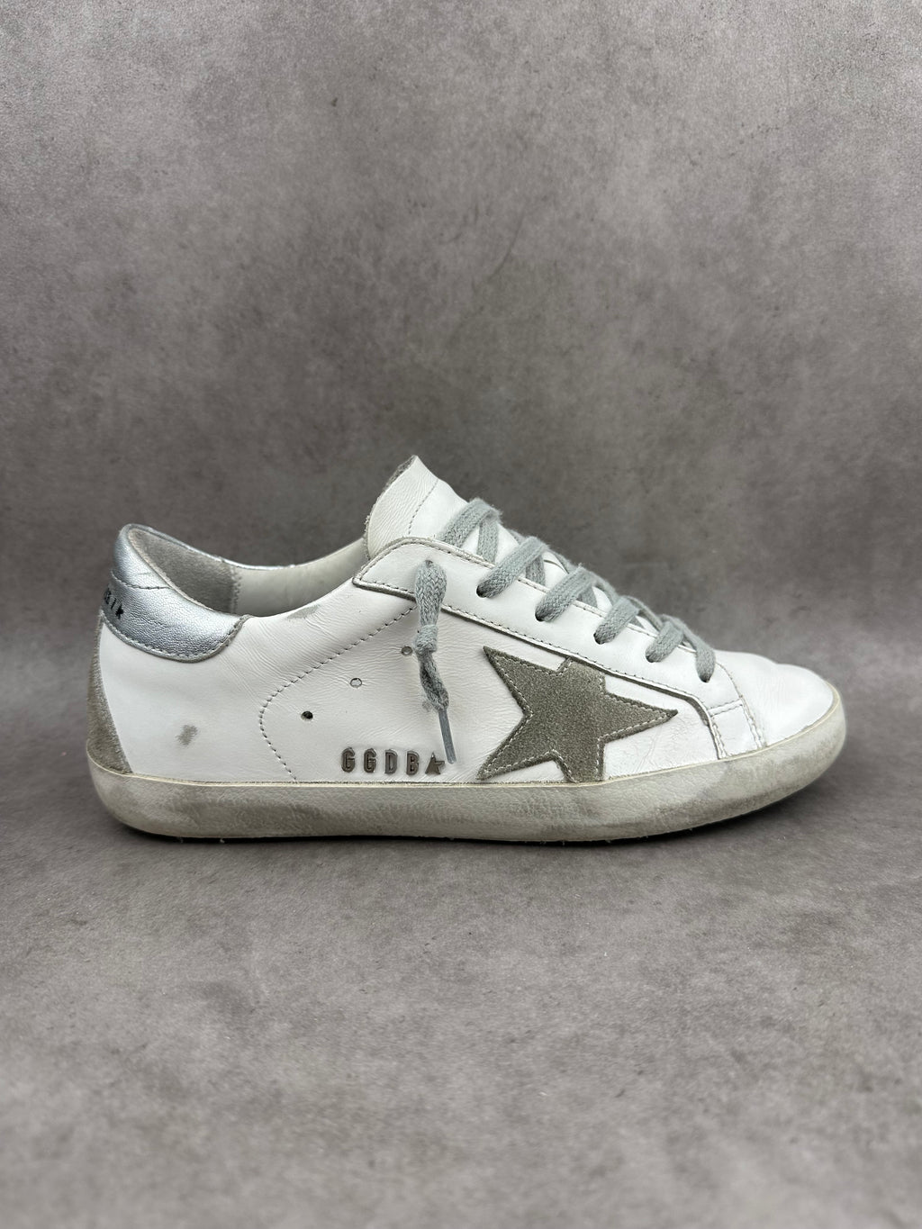 Golden Goose superstar T36