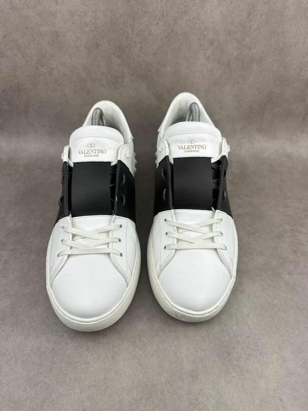 Valentino Garavani Open noire T41