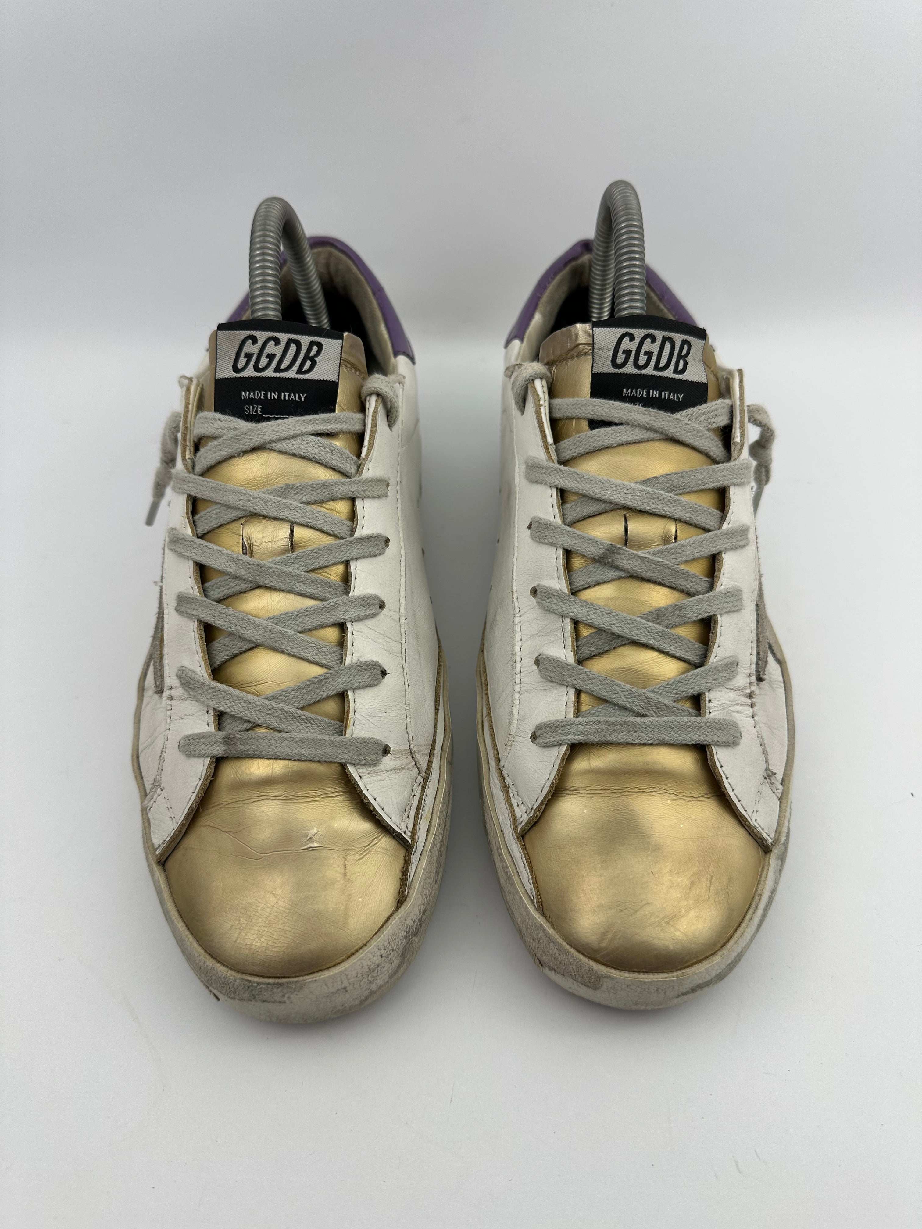 Golden Goose Superstar T39