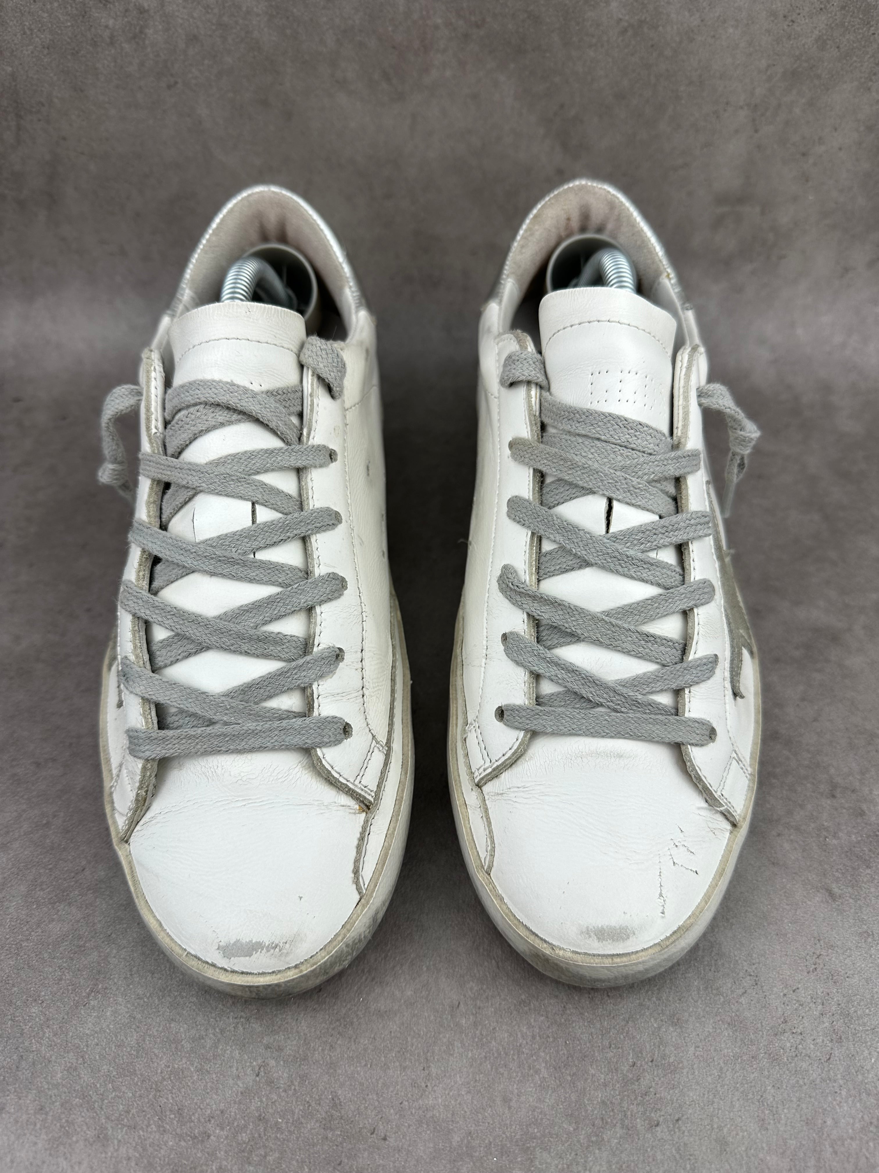 Golden Goose superstar T36
