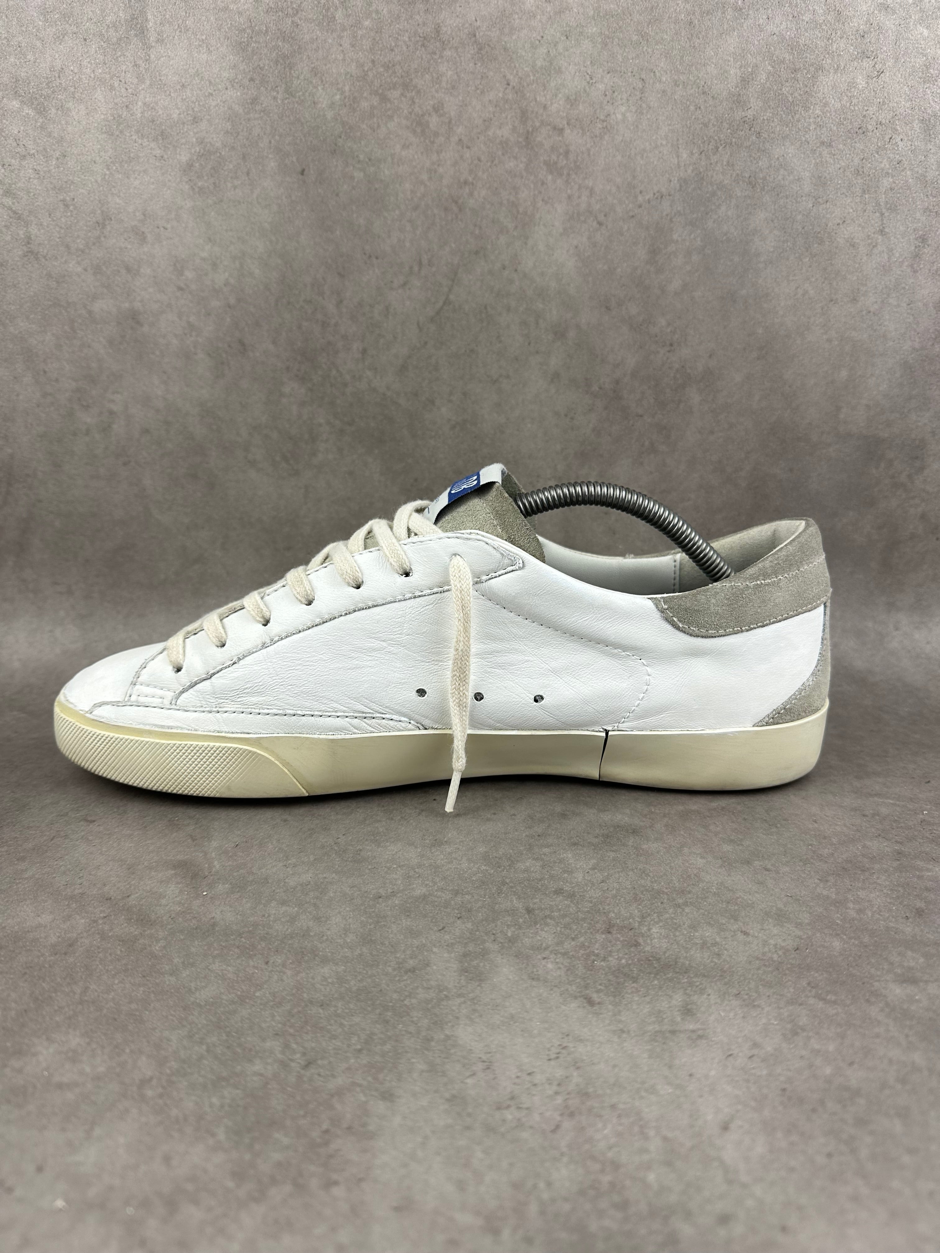 Golden Goose Superstar T44