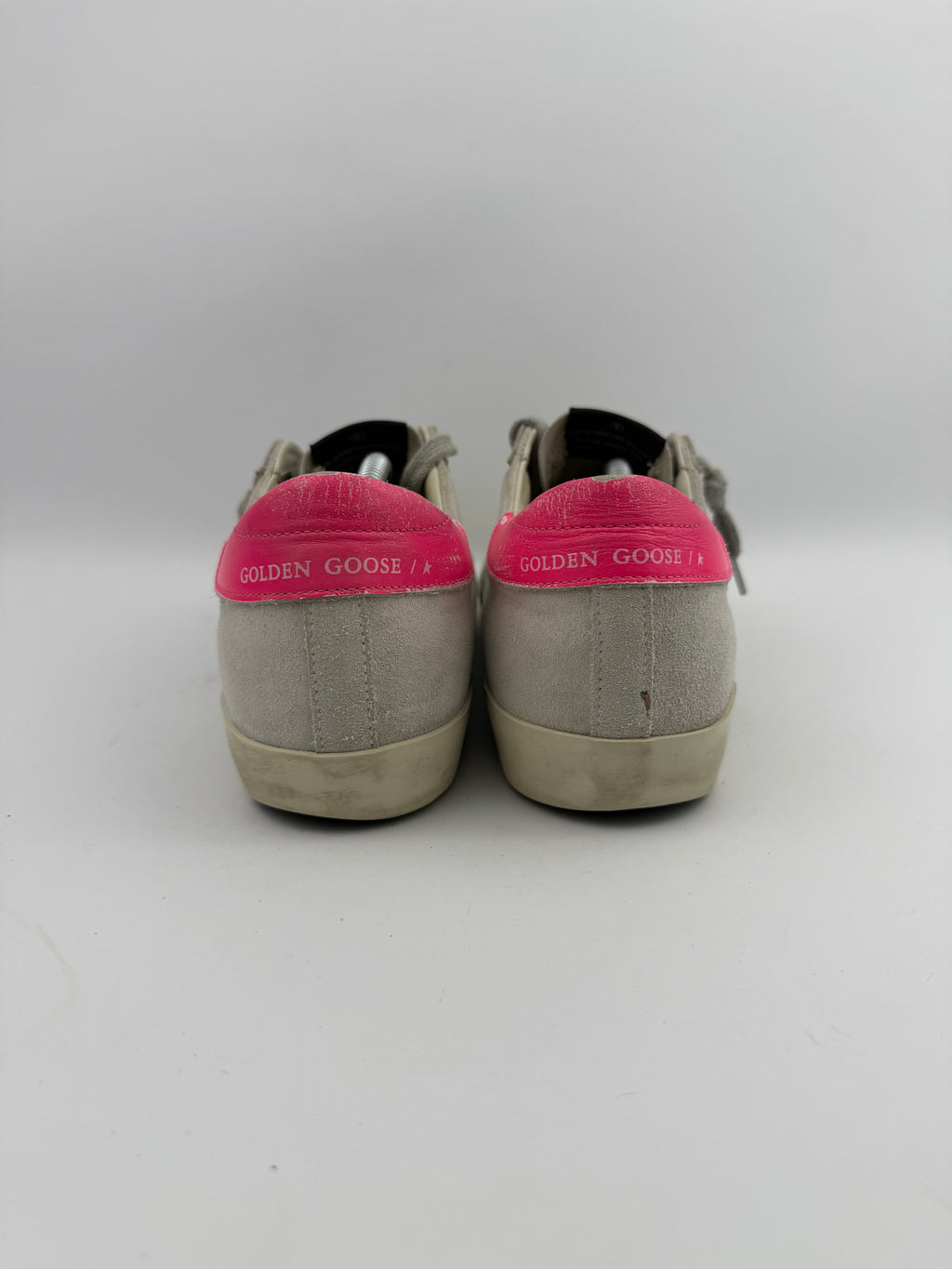 Golden Goose superstar T38