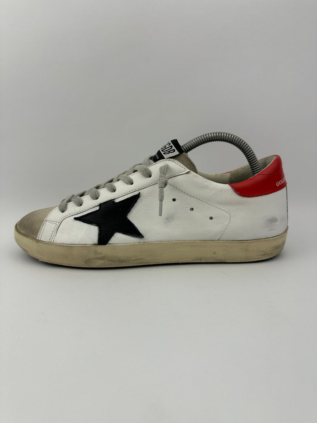 Golden Goose superstar T41