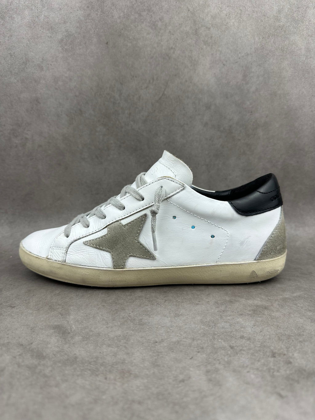 Golden Goose Superstar T37