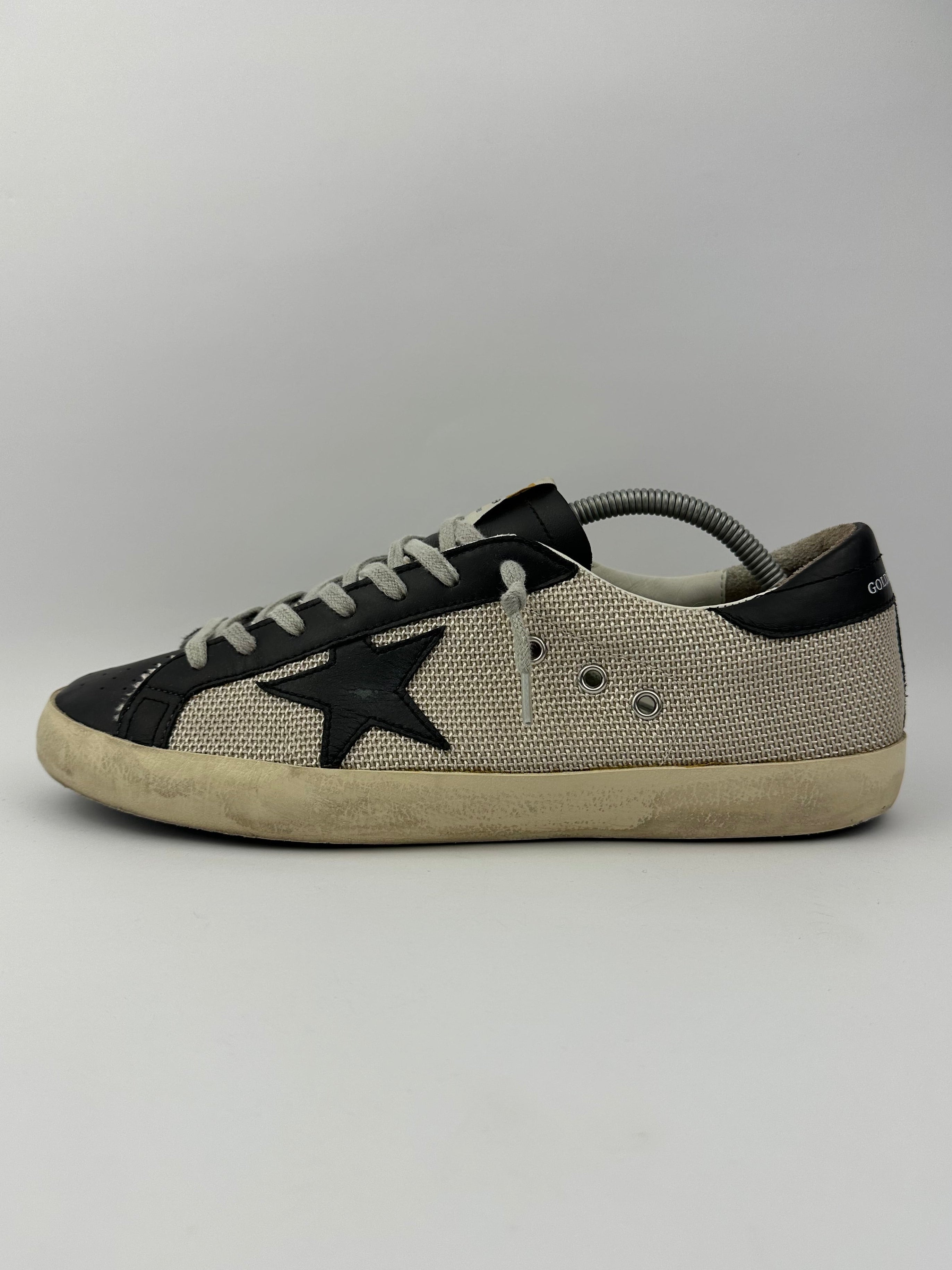 Golden Goose Superstar T44