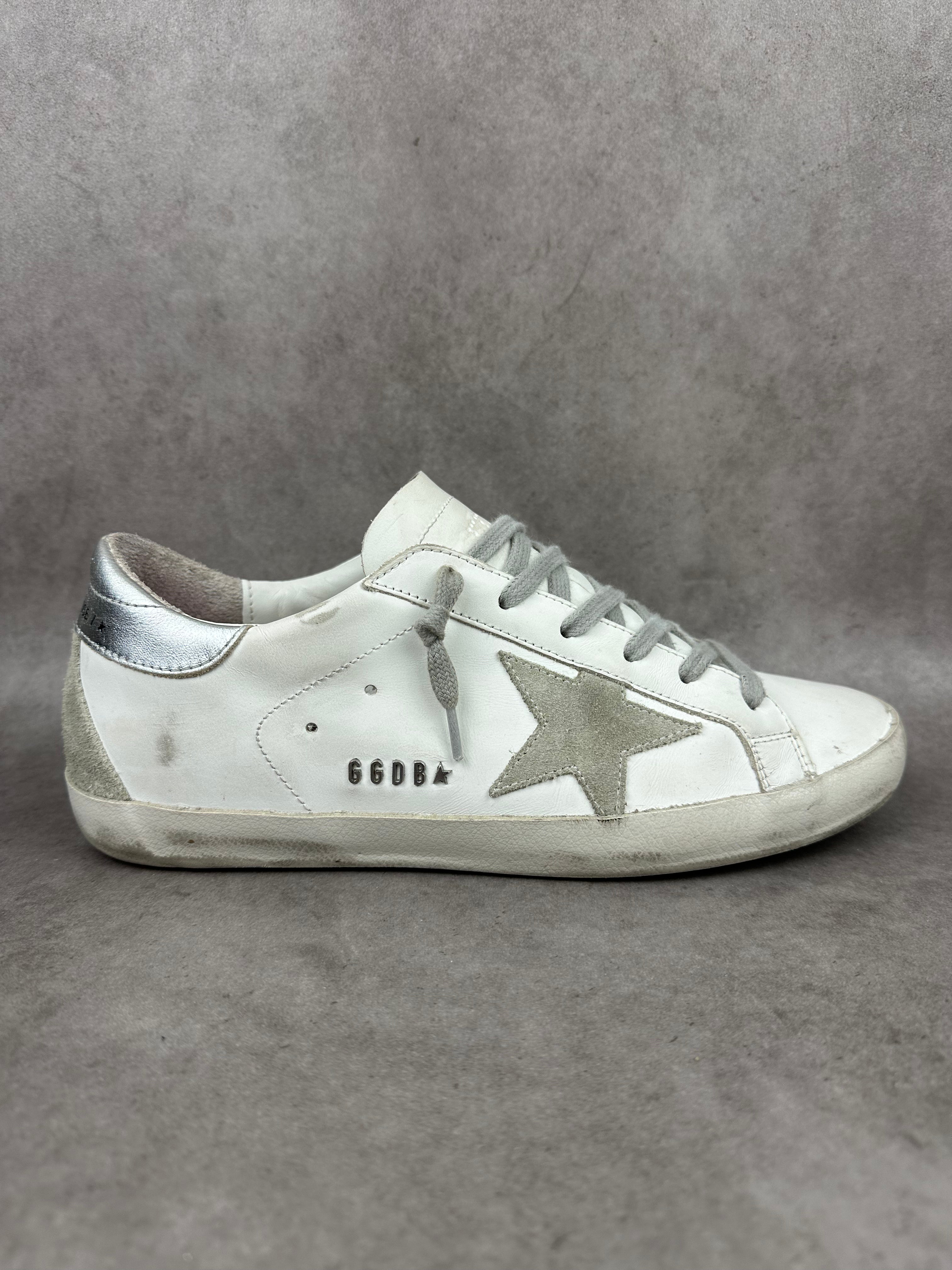 Golden Goose Superstar argenté T40-002