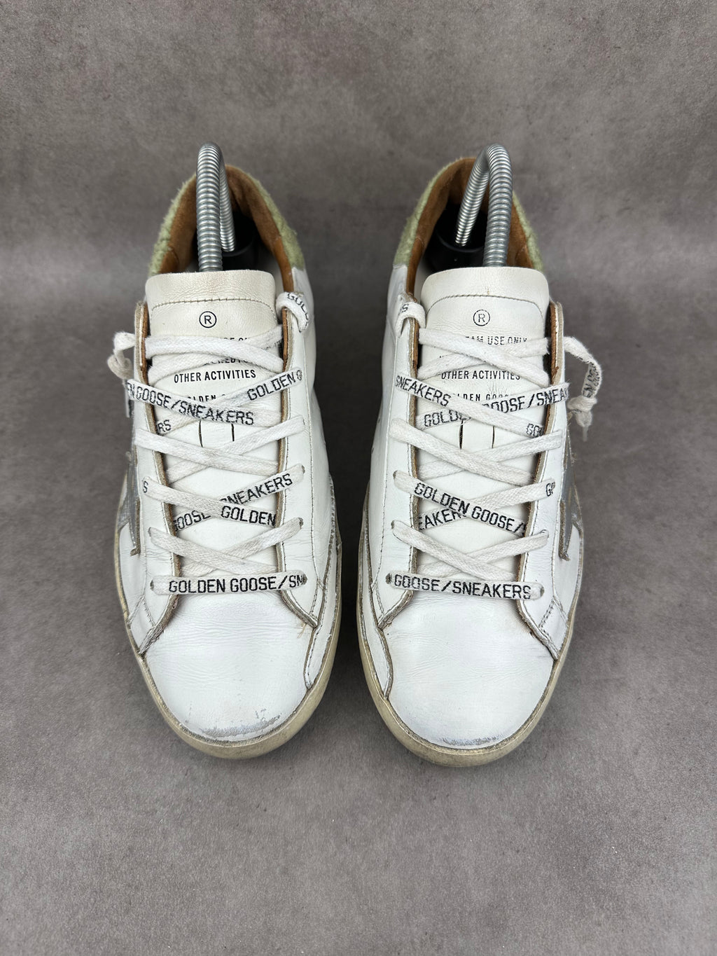Golden Goose superstar T39