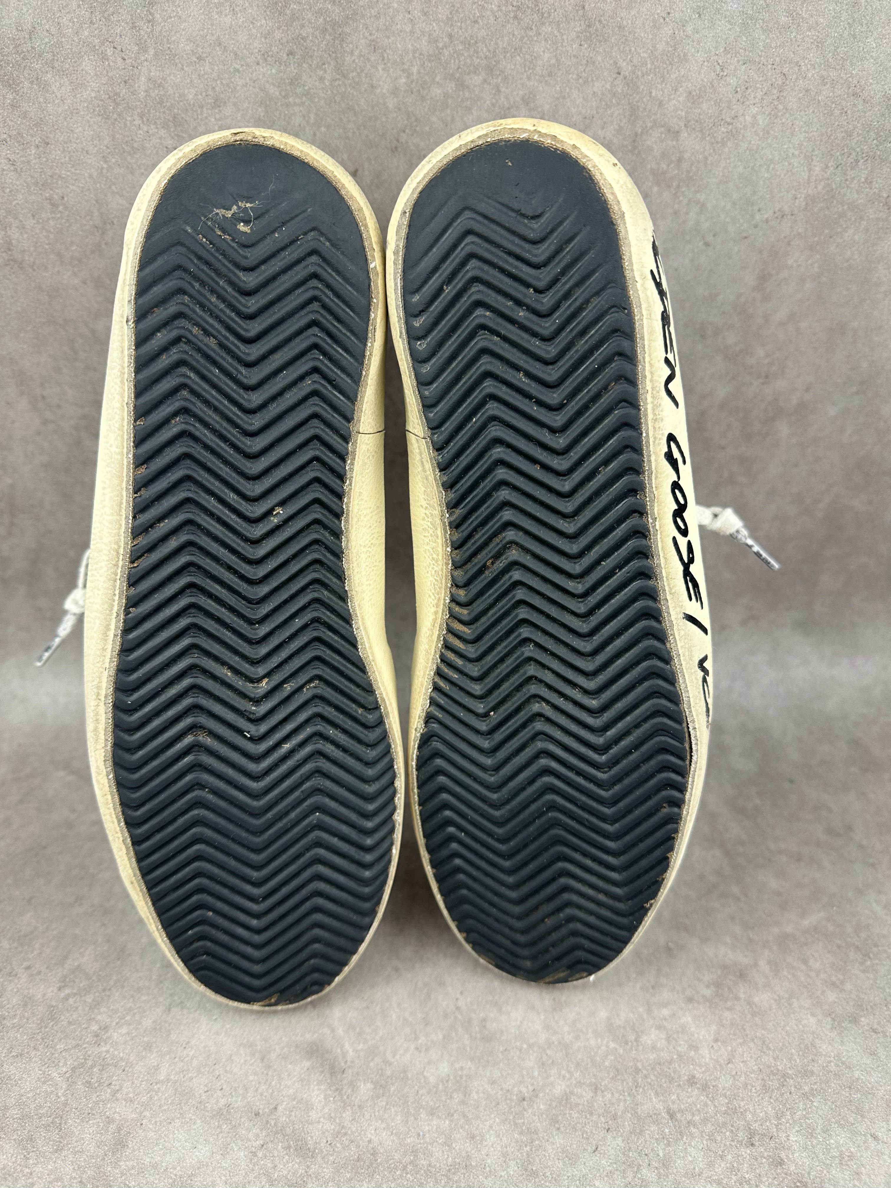 Golden Goose superstar T39