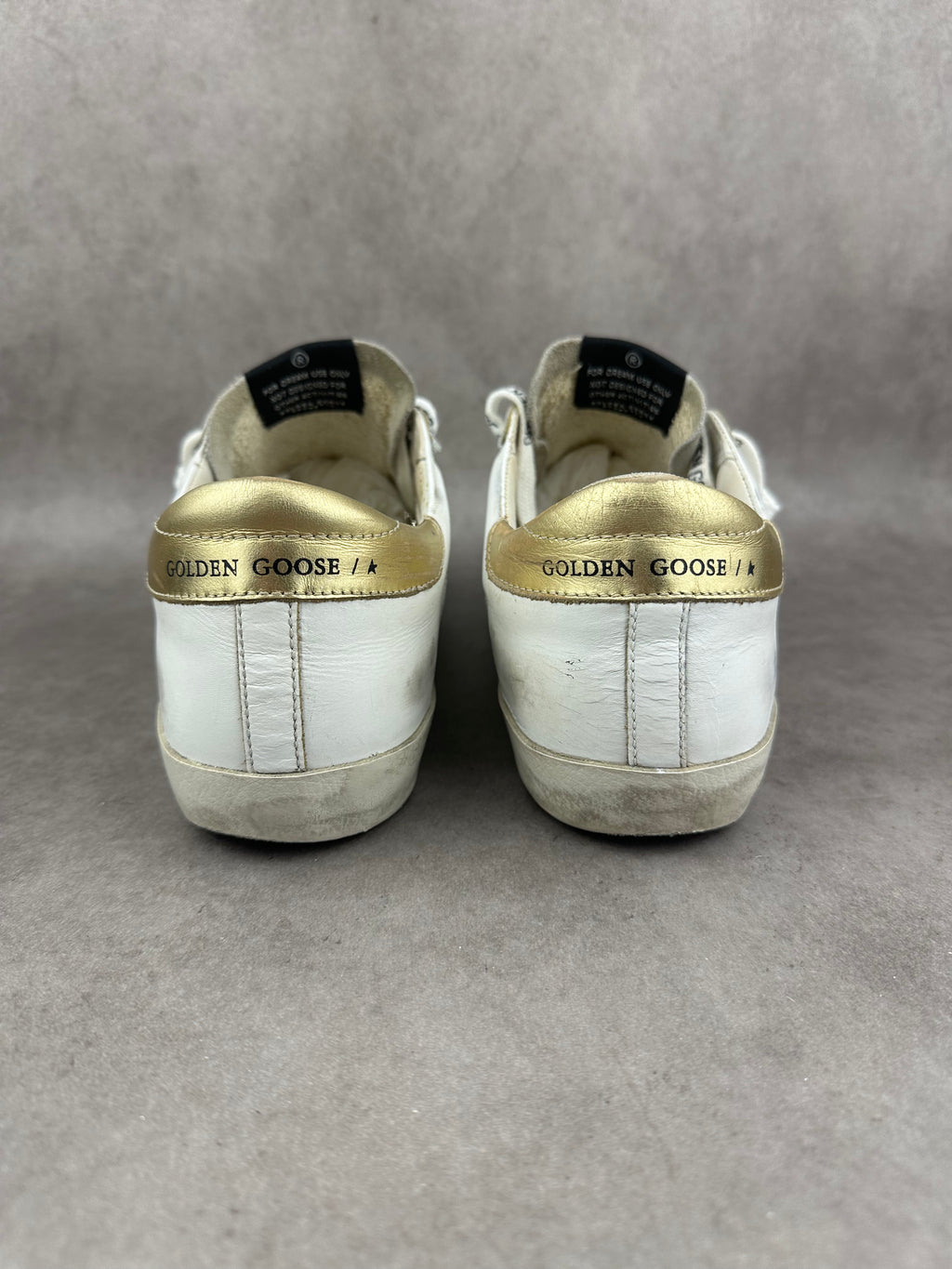 Golden Goose Superstar doré T37