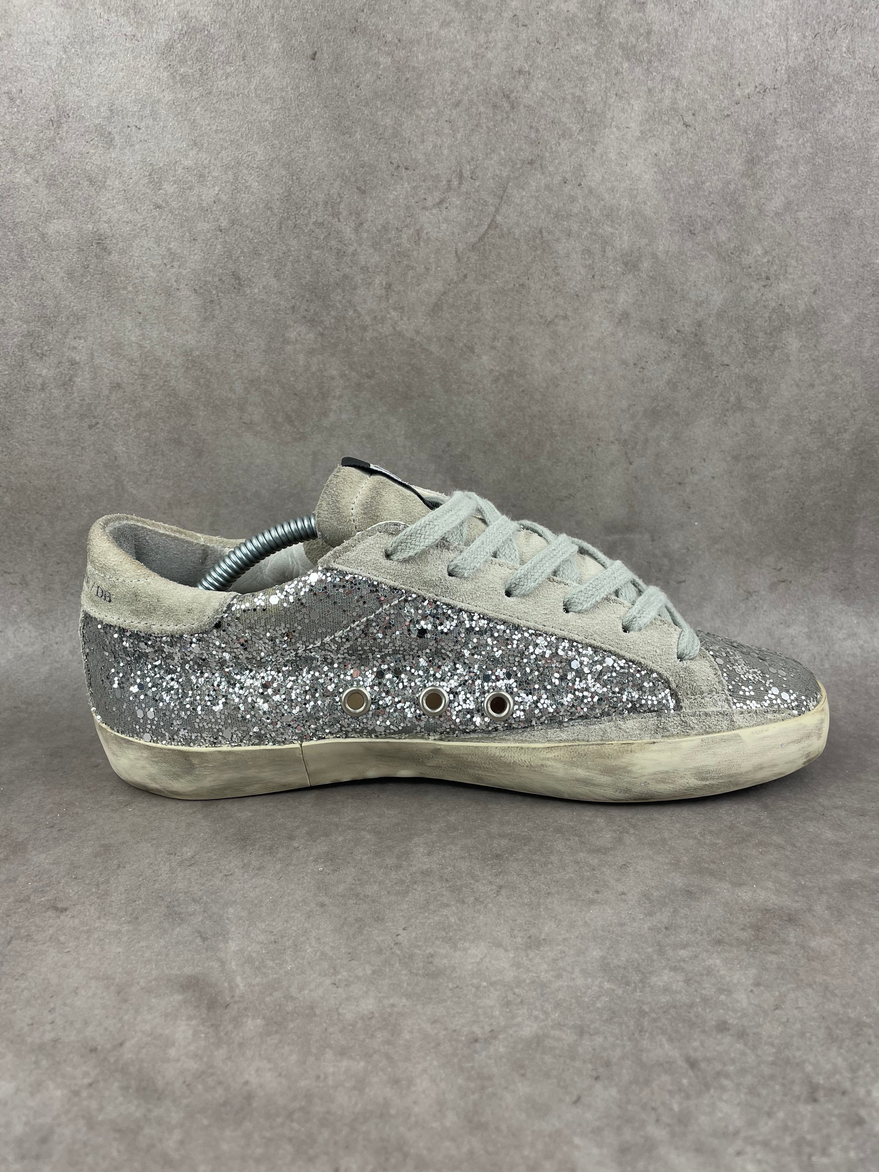 Golden Goose Supertar T36-001