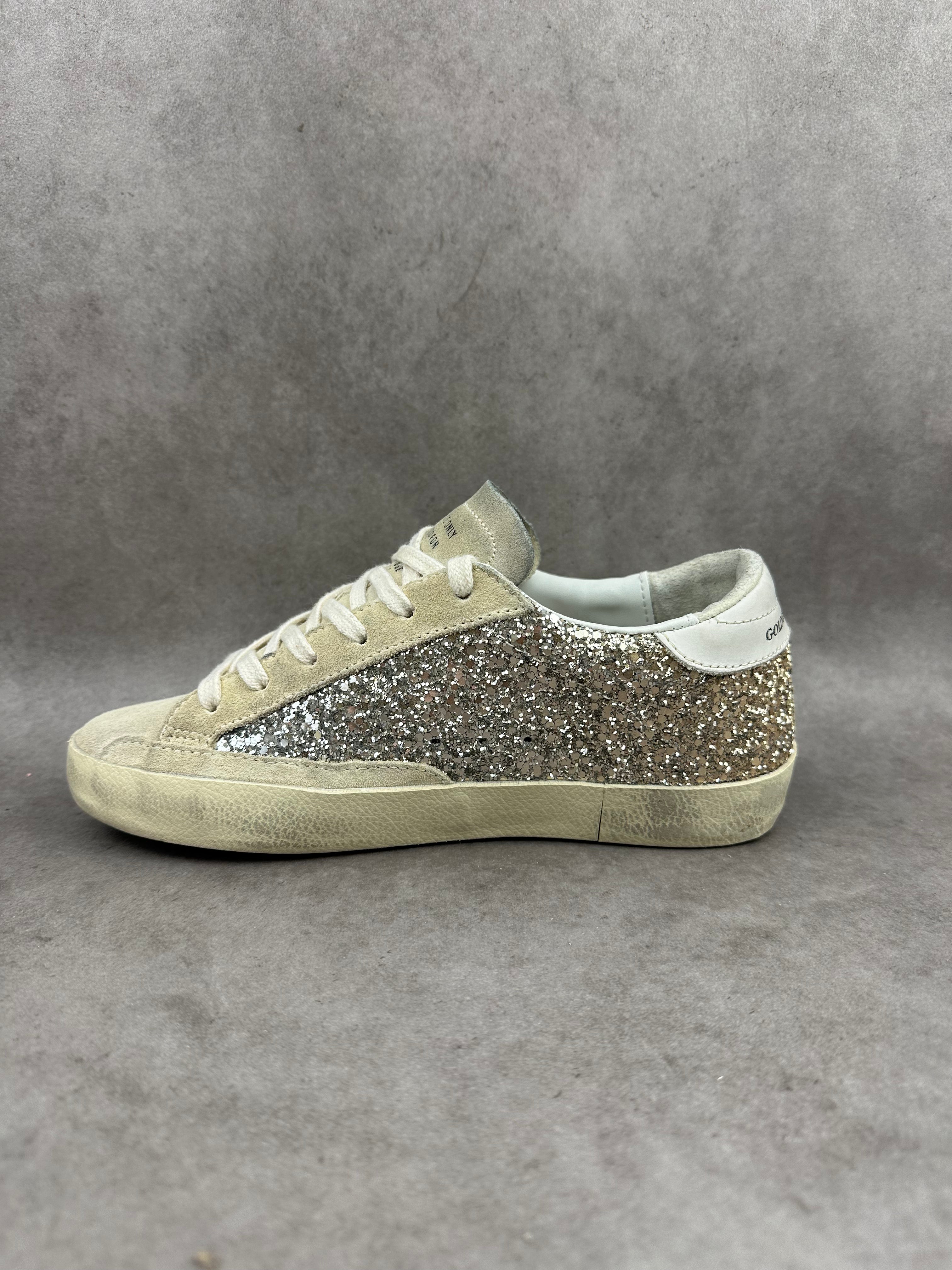 Golden Goose Superstar T35