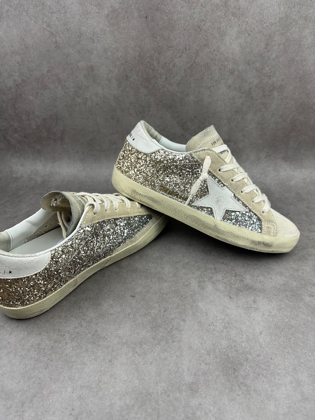 Golden Goose Superstar T35